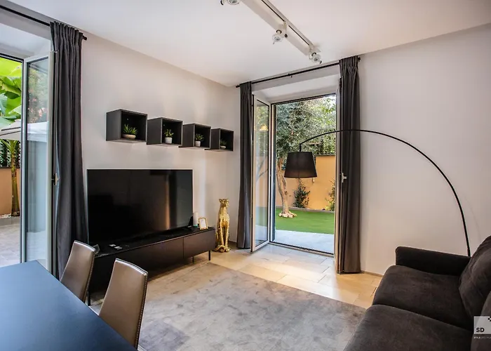 Luxury House In Nicolo V 120 Mq Apartment *